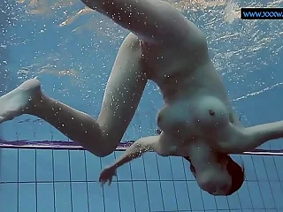 570 bikini porn videos